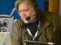 stephen-bannon-with_comp