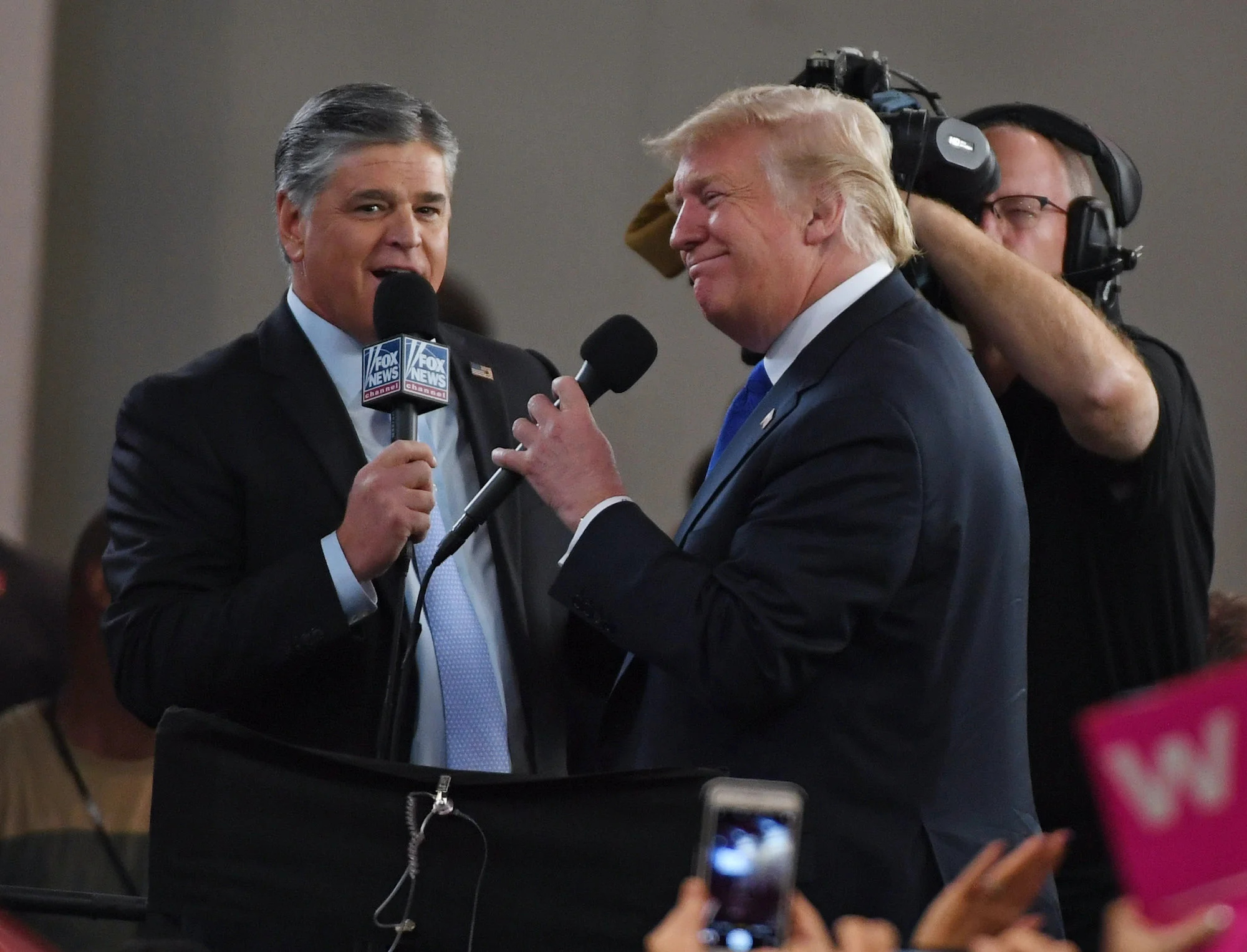 Hannity-and-Trumpx